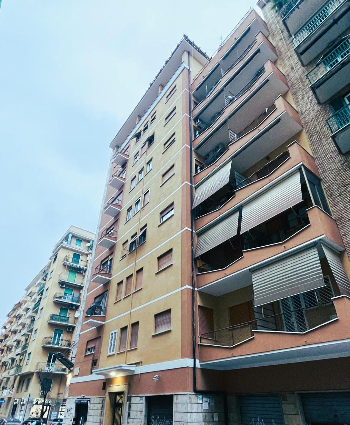 Appio San Giovanni Appartement *